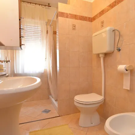 Guest house & Milka 1633